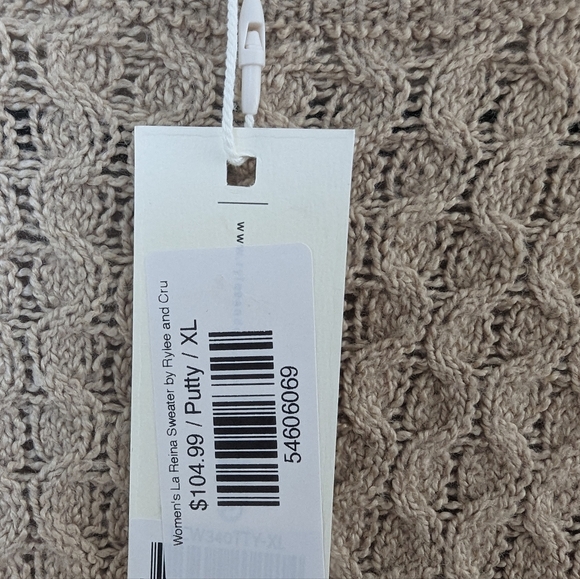 Rylee + Cru Women's La Reina Sweater in Putty XL - Picture 5 of 9